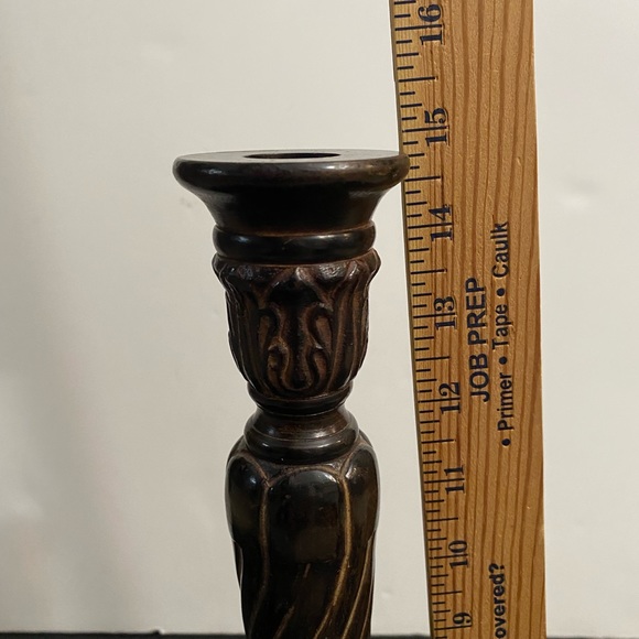 Vtg. CARVED METAL CANDLESTICK Southern Living at Home Garrity House Candlestick - Picture 7 of 8
